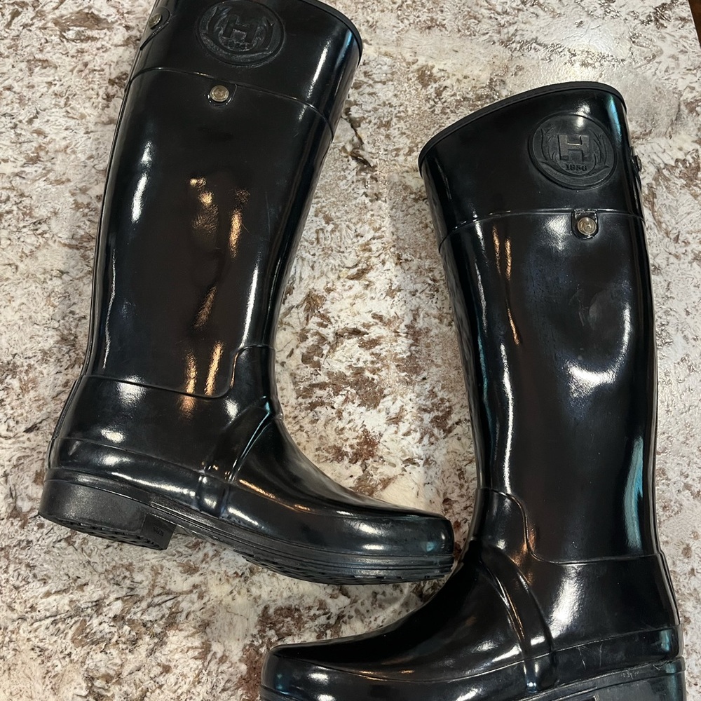 Womens size 7 black hunter equestrian boots